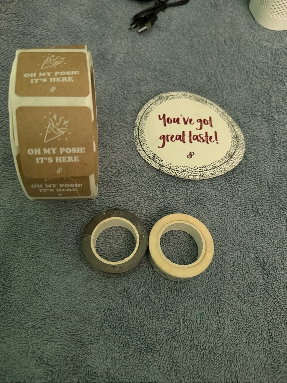 Poshmark bundle tape and stickers